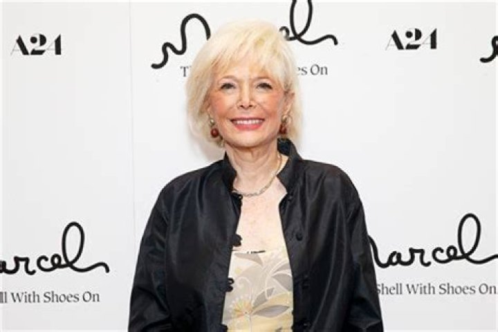 Leslie Knipfing Height, Weight, Net Worth, Age, Birthday, Wikipedia, Who, Nationality, Biography