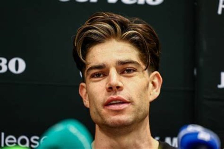 Michele Lacroix Height, Weight, Net Worth, Age, Birthday, Wikipedia, Who, Instagram, Biography