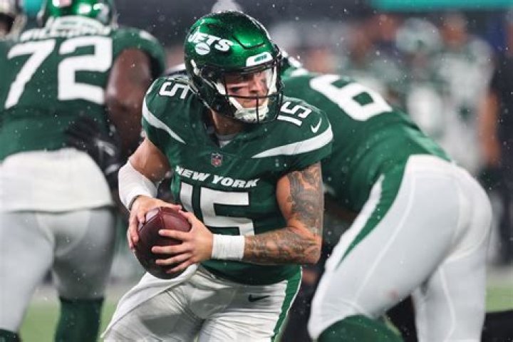 
Who Is New York Jets NFL Quarterback Chris Streveler’s Girlfriend Tessa Grant? 